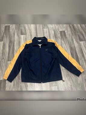 SIZE LARGE VINTAGE EARLY 2000 NIKE GRAY TAG WINDBREAKER